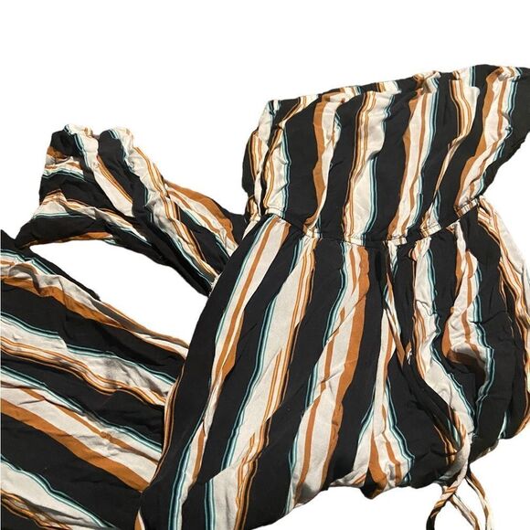 True Blue adorable flare legged capri length sleeveless jumpsuit - Picture 2 of 2